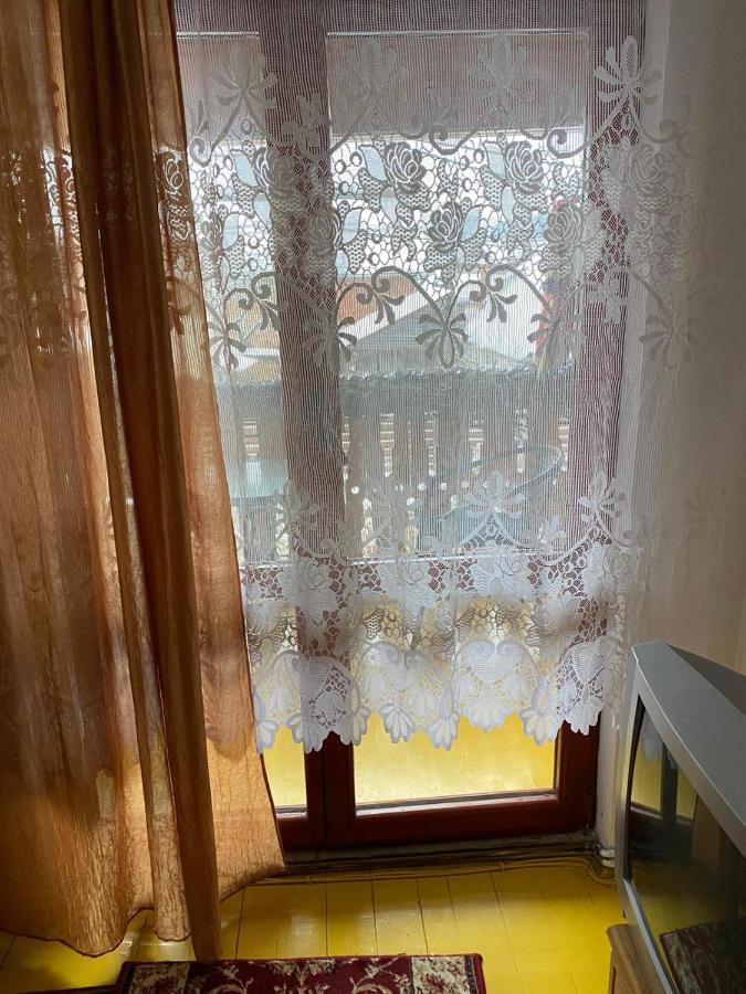 Camere De Inchiriat Floarea Reginei วีเชวเดสซุส ภายนอก รูปภาพ